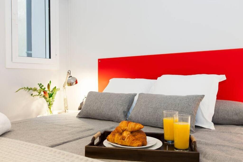Perfectly Located 4Bed 4Bath Apartment In Barcelona 3 1 Bagian luar foto