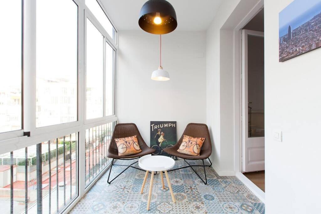 Perfectly Located 4Bed 4Bath Apartment In Barcelona 3 1 Bagian luar foto