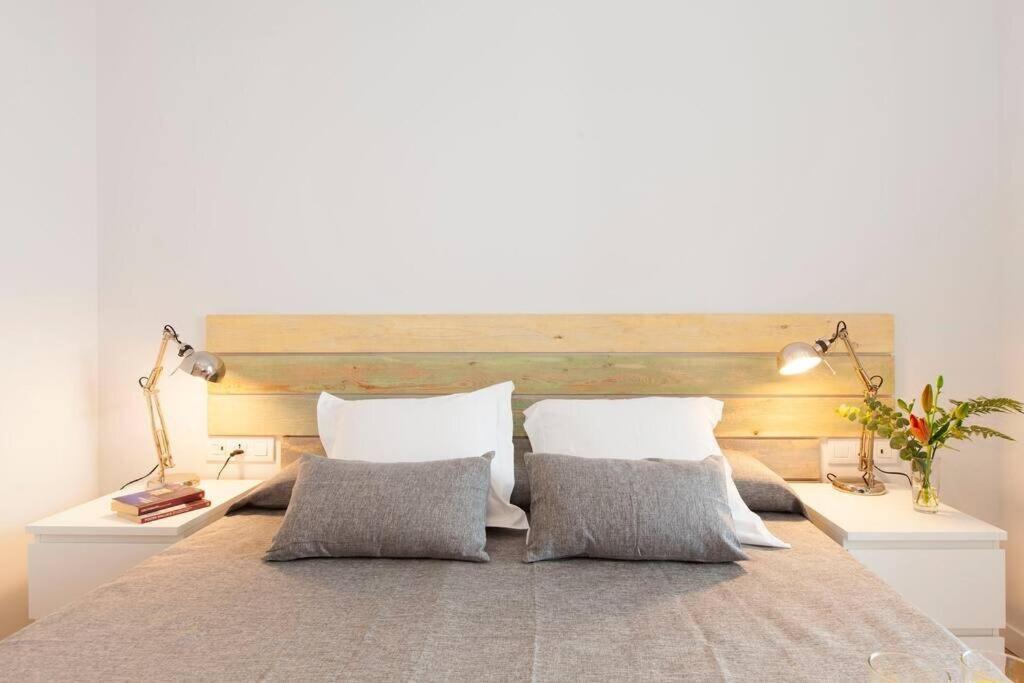 Perfectly Located 4Bed 4Bath Apartment In Barcelona 3 1 Bagian luar foto