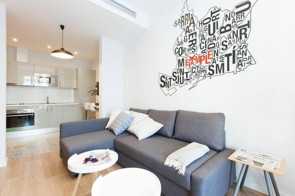 Perfectly Located 4Bed 4Bath Apartment In Barcelona 3 1 Bagian luar foto
